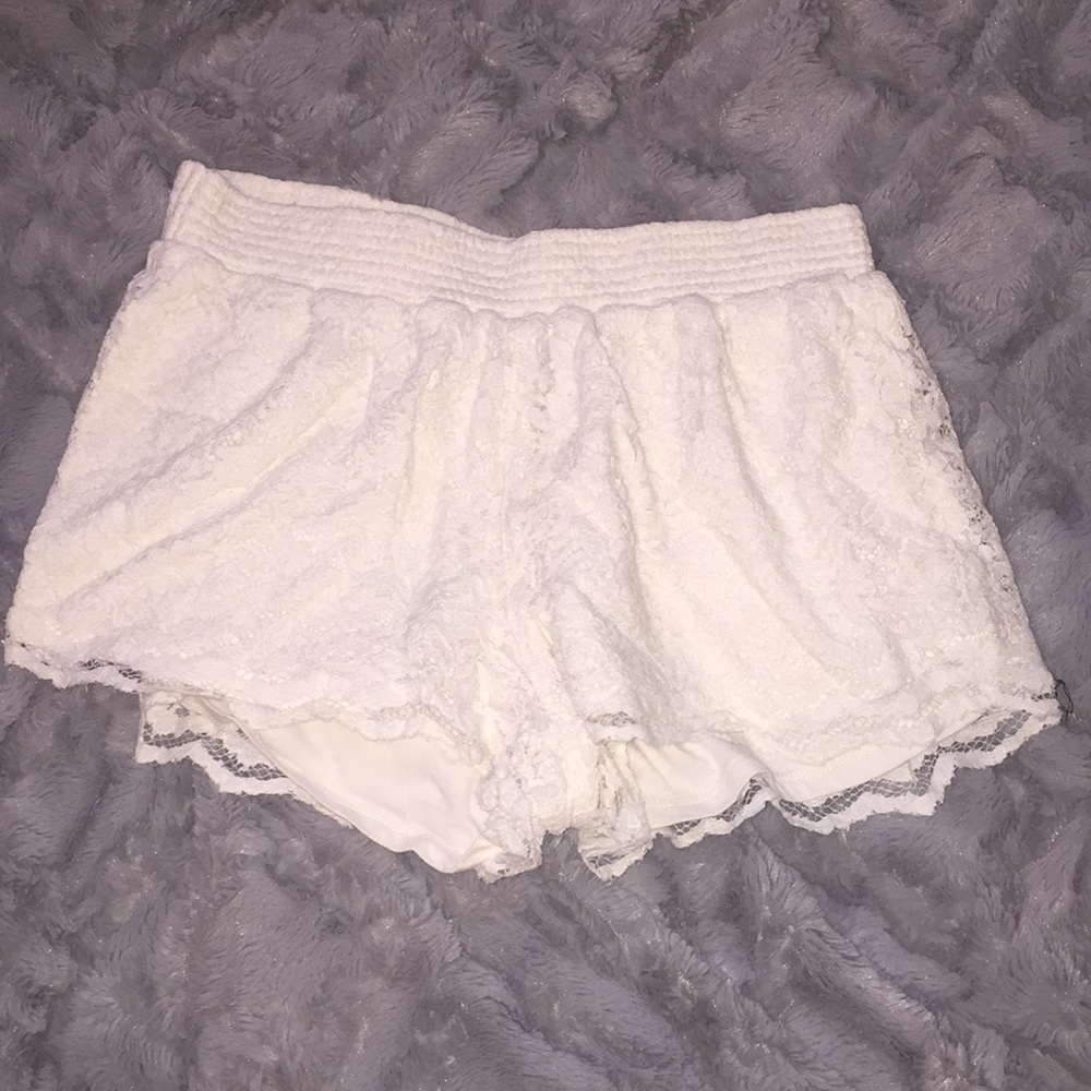 Hollister lace short shorts